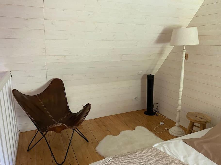 Appartement En Campagne Berville-sur-Mer ภายนอก รูปภาพ